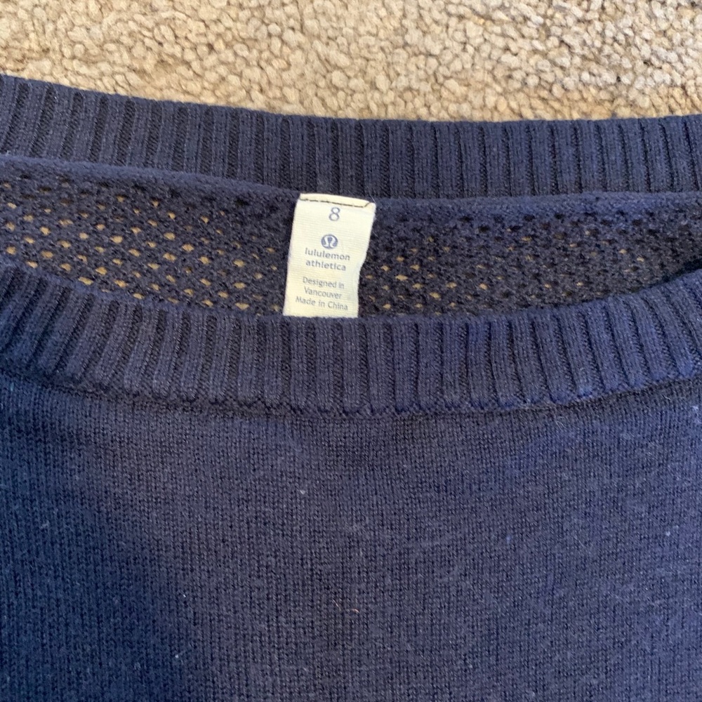 Well being sweater - Picture 3 of 4